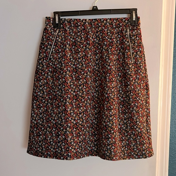Never Worn! Le Lis Maura Zip Pocket Detail Skirt Size Large - Picture 2 of 4